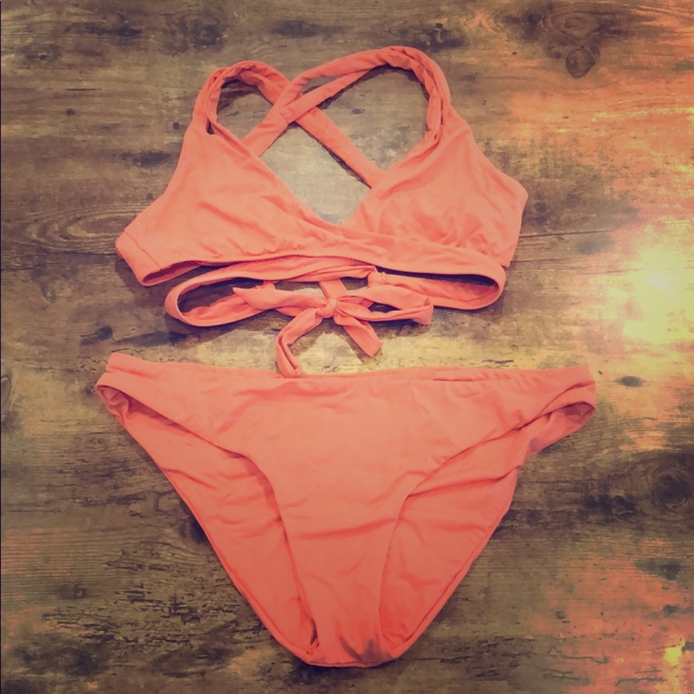 Becca 2-Piece Bikini Set - Size M